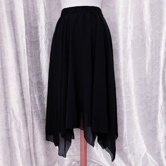 Stunning mesh witchy skirt 🧙🏻