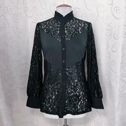 Gothic dark green lacey shirt 🧚🏾☠️