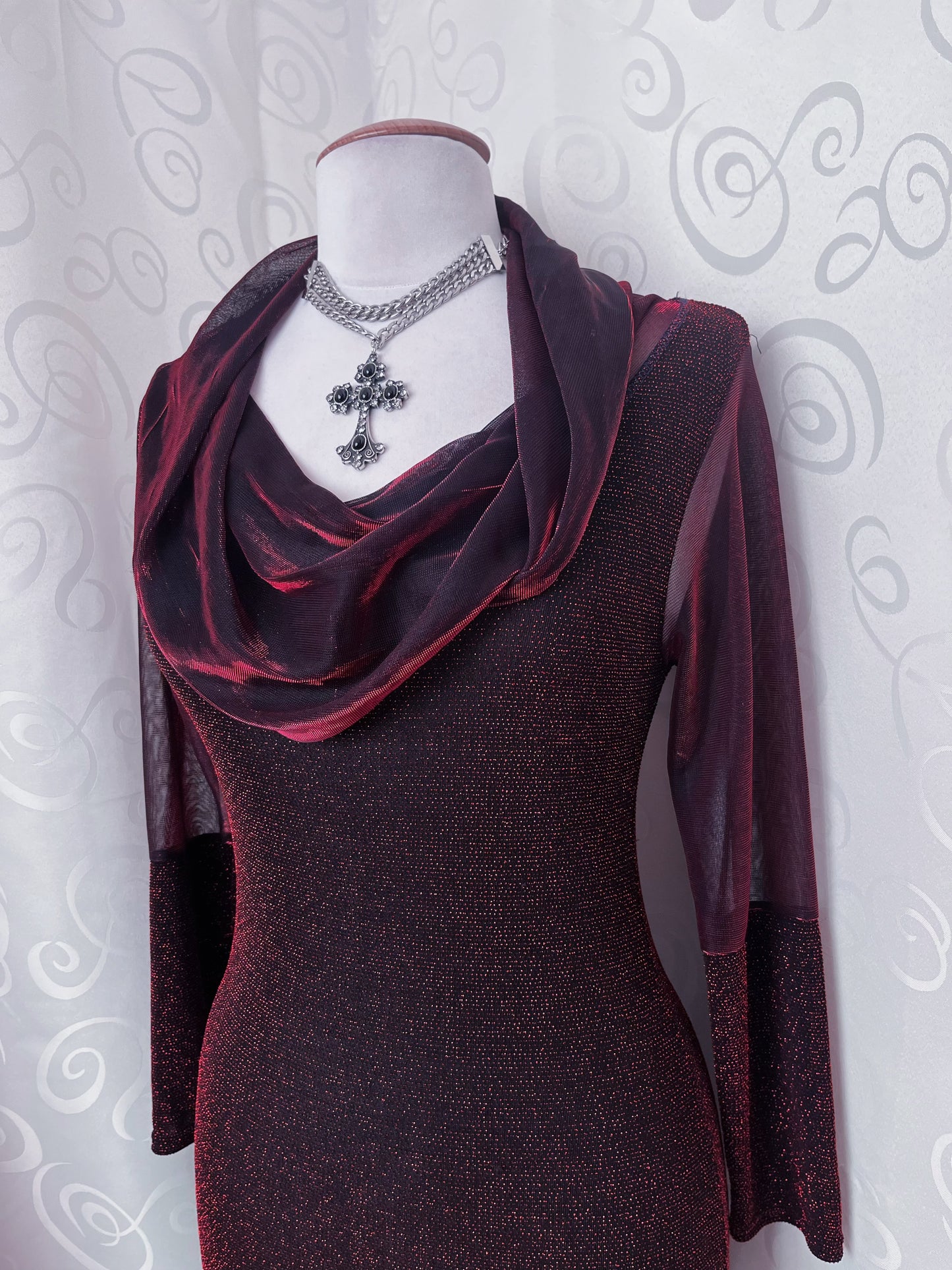 00’s iconic whimsy sheer lurex fitting dress ❤️✨