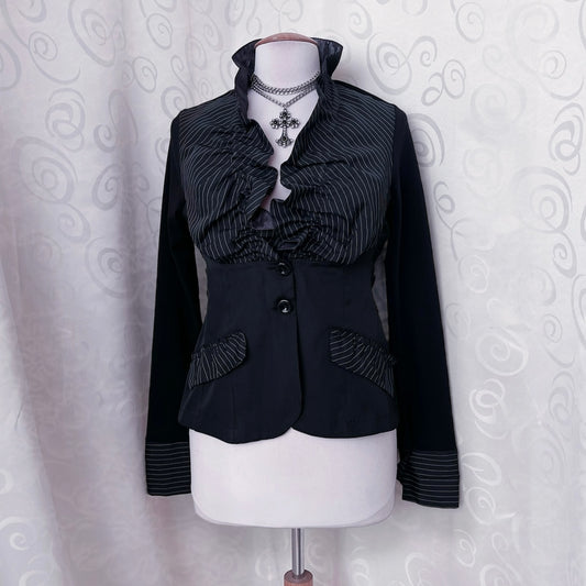 00’s Gothic light shirt/blazer 🖤