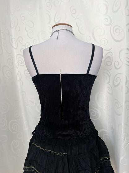 00’s deadstock dark whimsy sequin & velvet top 🌀🦇