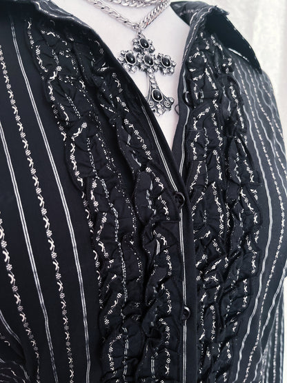 Deadstock gothic striped shirt with ruffle details 🦇
