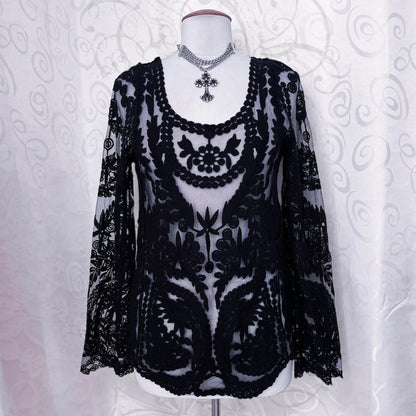 00’s whimsygoth see-through embroidered top 🦇🔮
