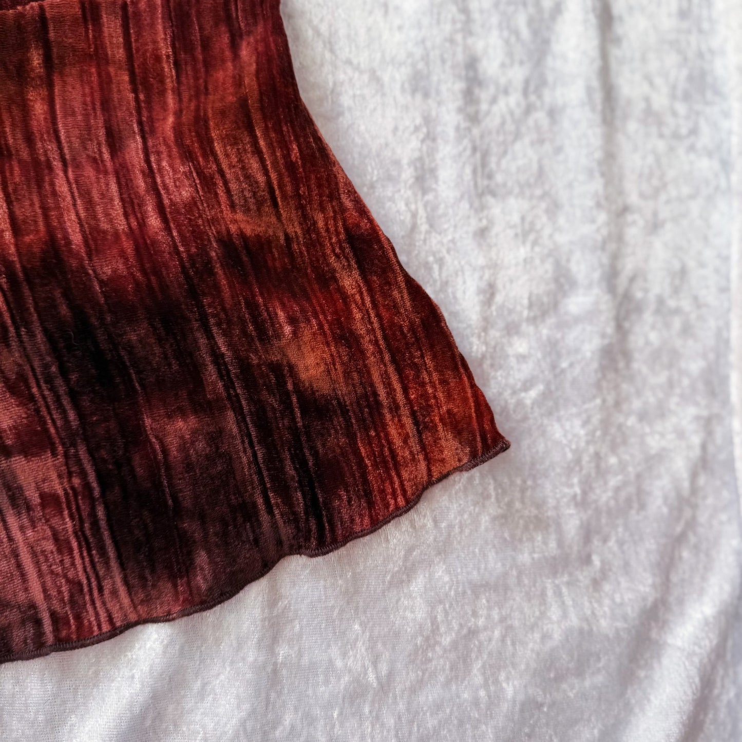 00’s whimsygoth velvet brown top 🍄‍🟫