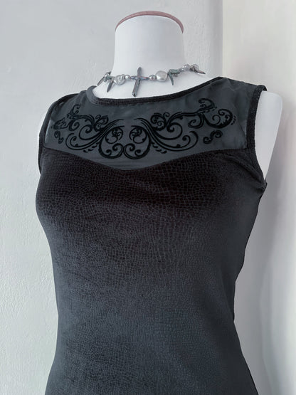 Gothic velvet black dress with mesh detail 🕷️🕸️