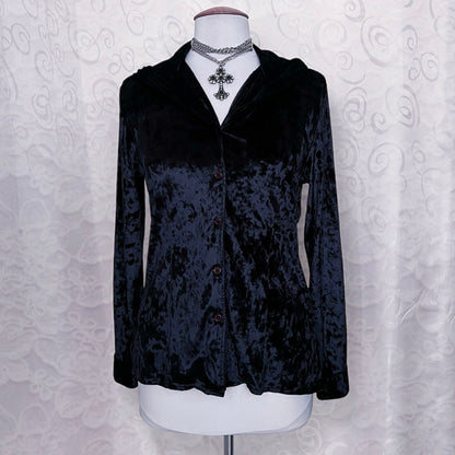 Vintage whimsygoth velvet shirt with hood on the back 🌀