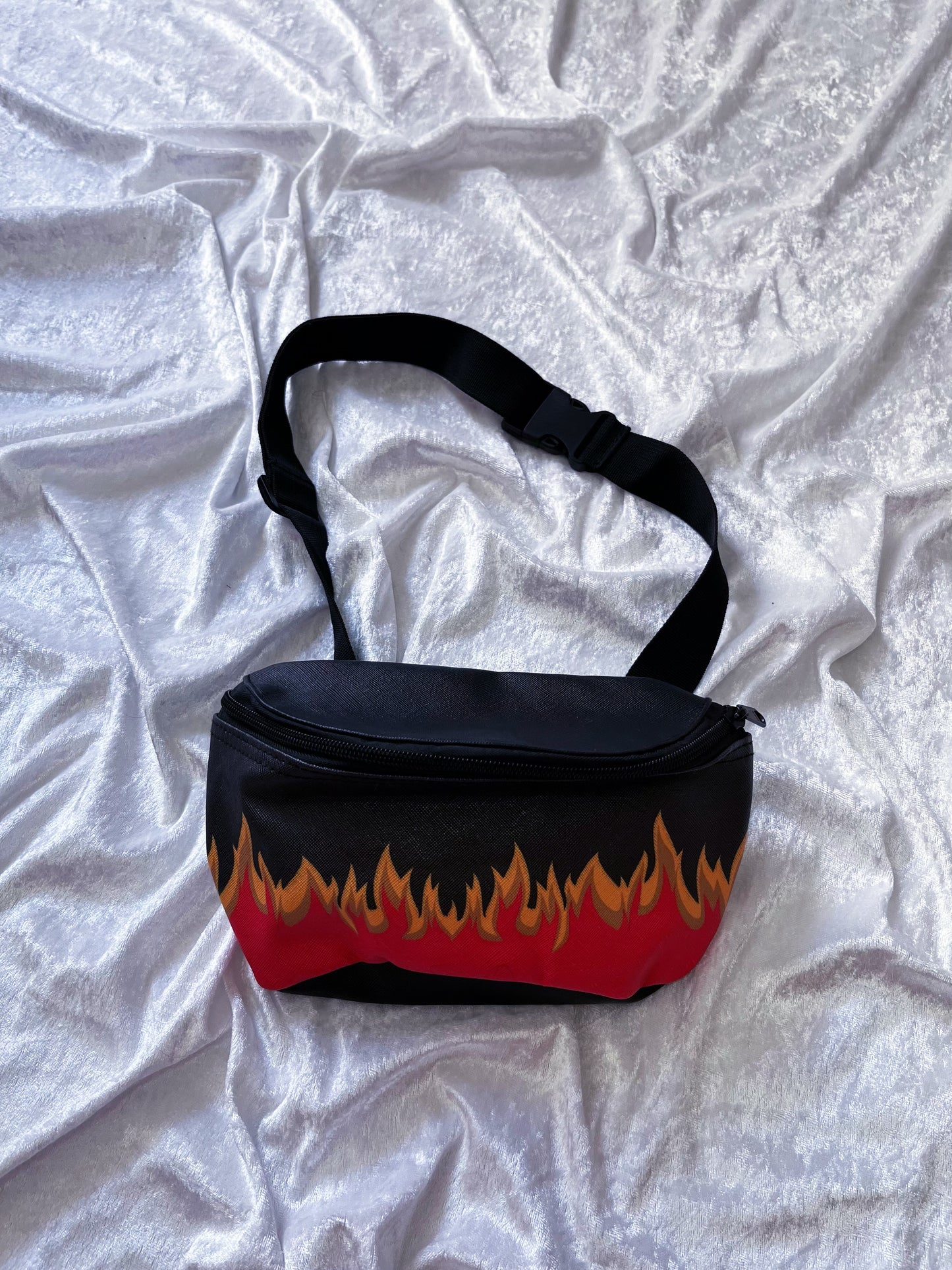 Modern Alt fire fanny pack/waist bag 🔥❤️‍🔥