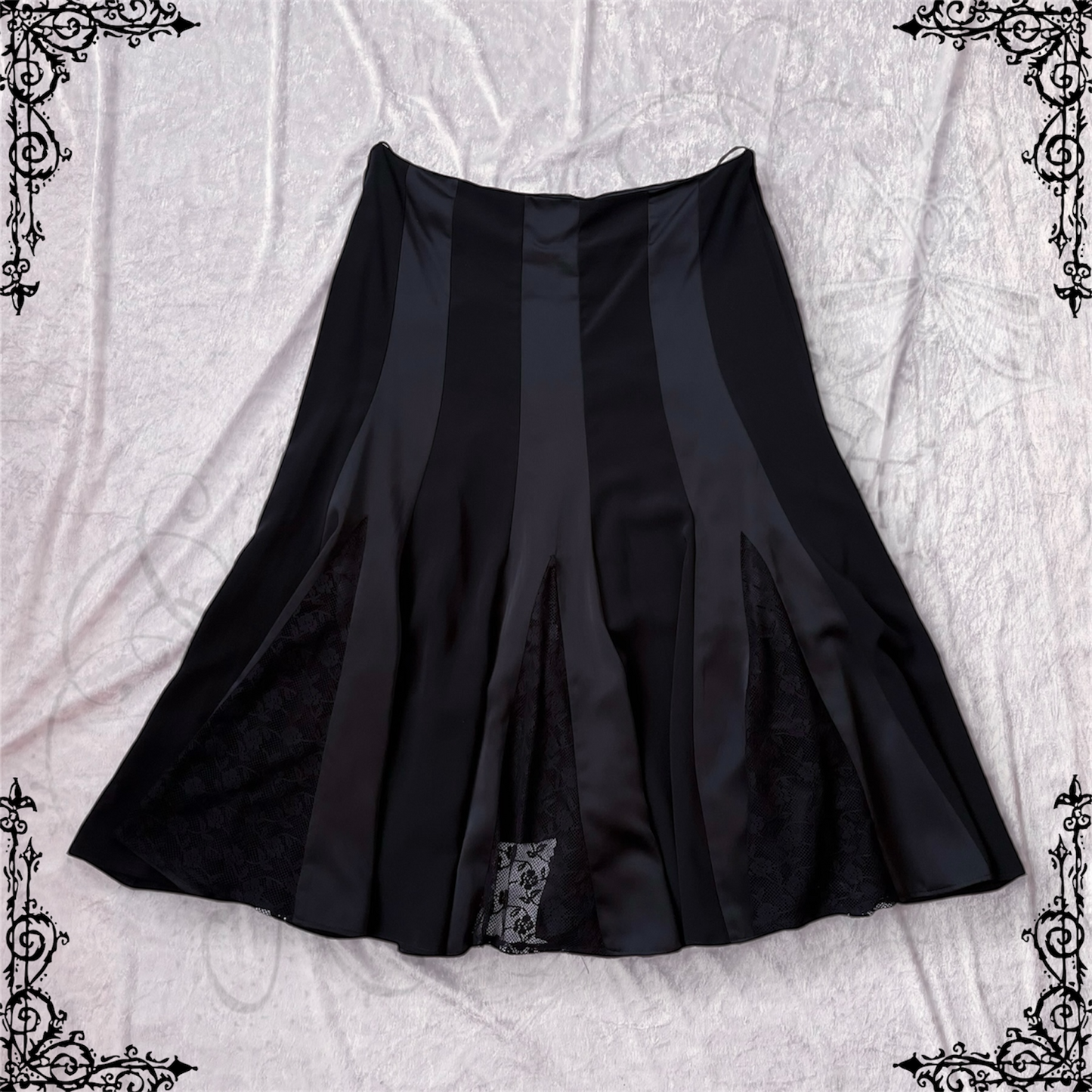 00’s whimsygoth velvet black asymmetrical skirt 🕷️