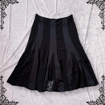 00’s whimsygoth velvet black asymmetrical skirt 🕷️