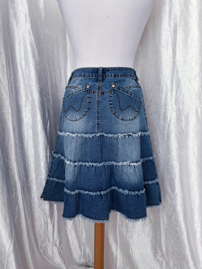 00’s denim coquette skirt 🎀