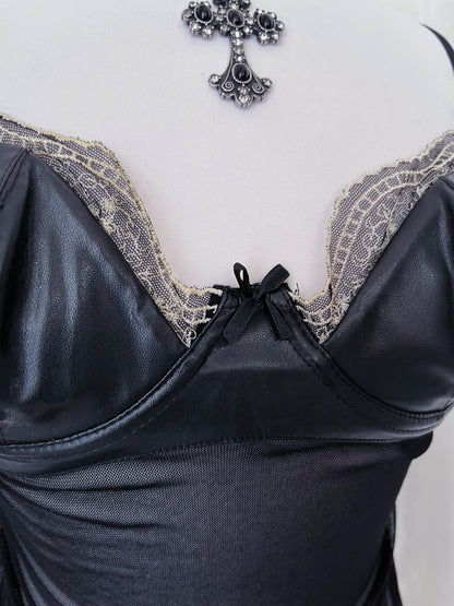 Gothic mesh & faux leather corset top 🎀