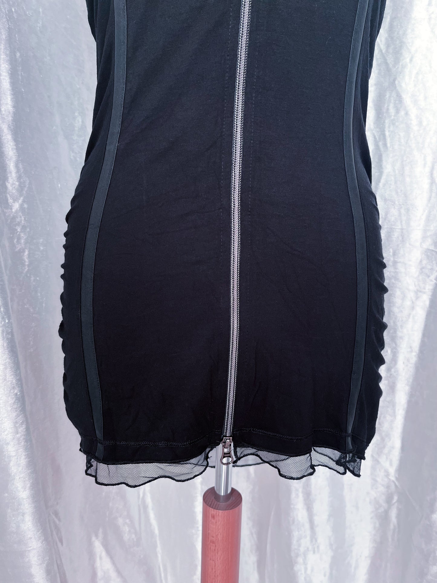 Alternative hot zip-up tunic/dress 🦇