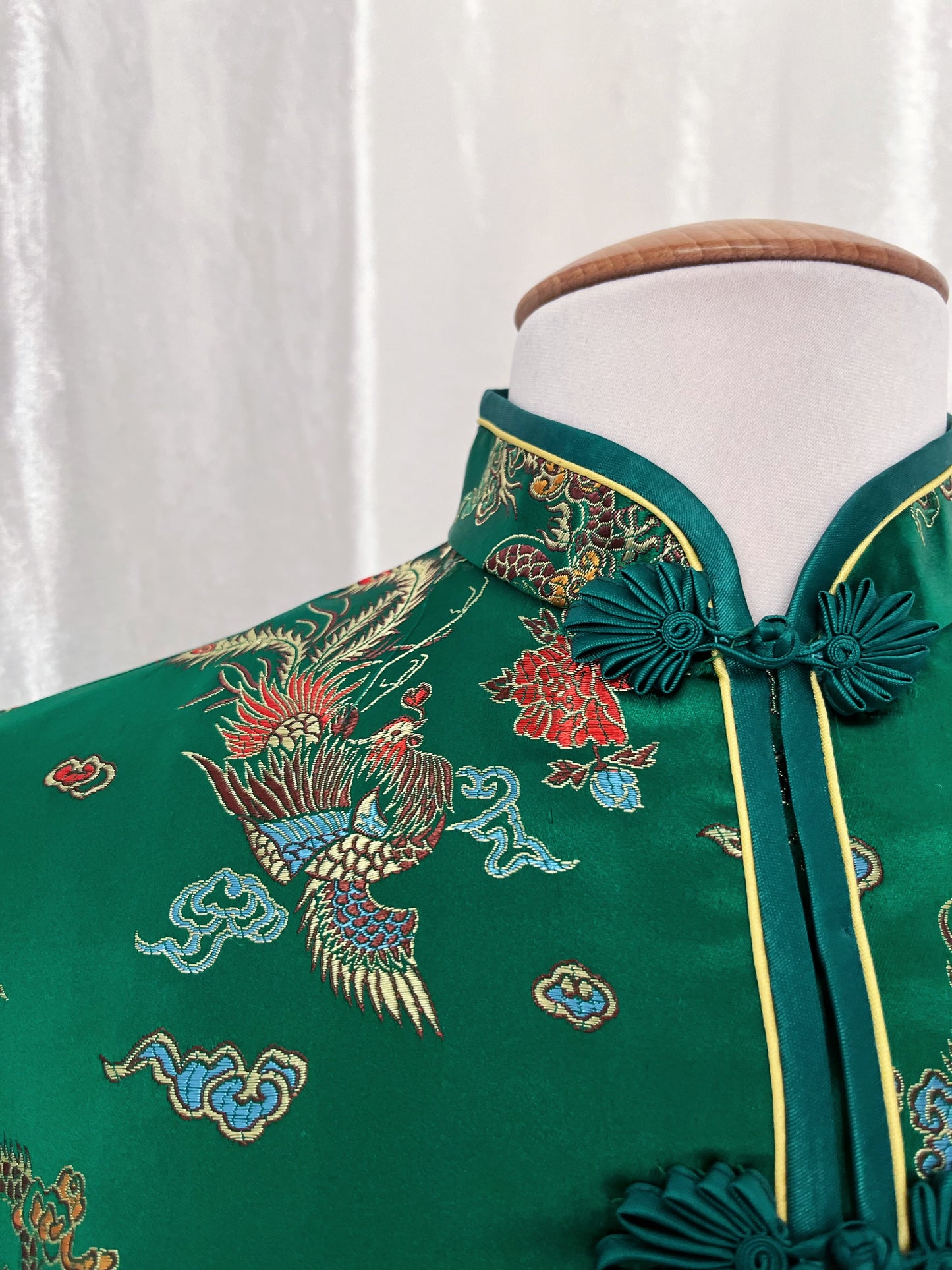 Chinese Qipao/Cheongsam green top with embroidered dragon details 🐉🐲