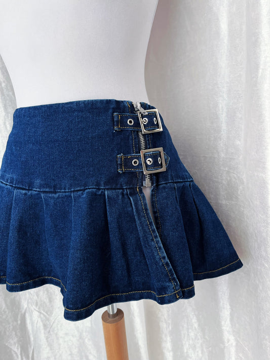 Extra mini denim skirt belt  🫧 perfect for layering