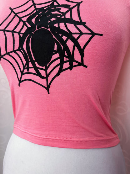 00’s Deadstock spider pink baby tee 🕷️🕸️