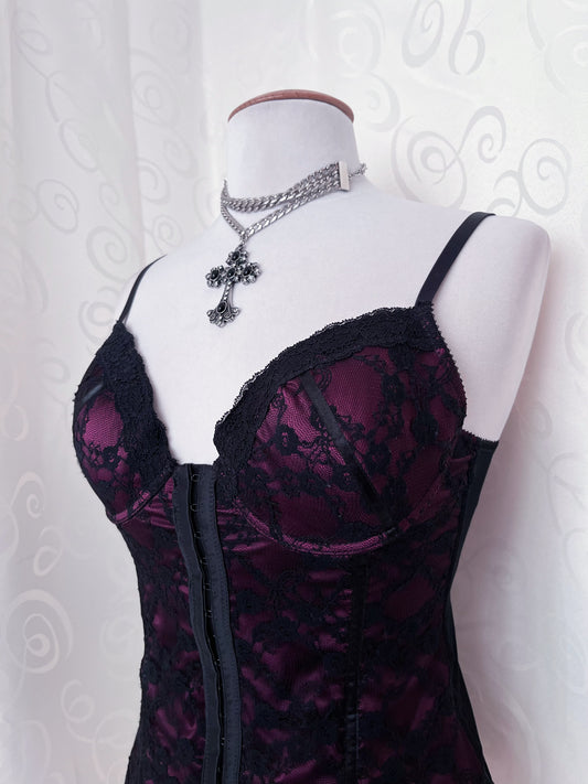 Whimsygoth / Gothic purple lacey corset 🔮