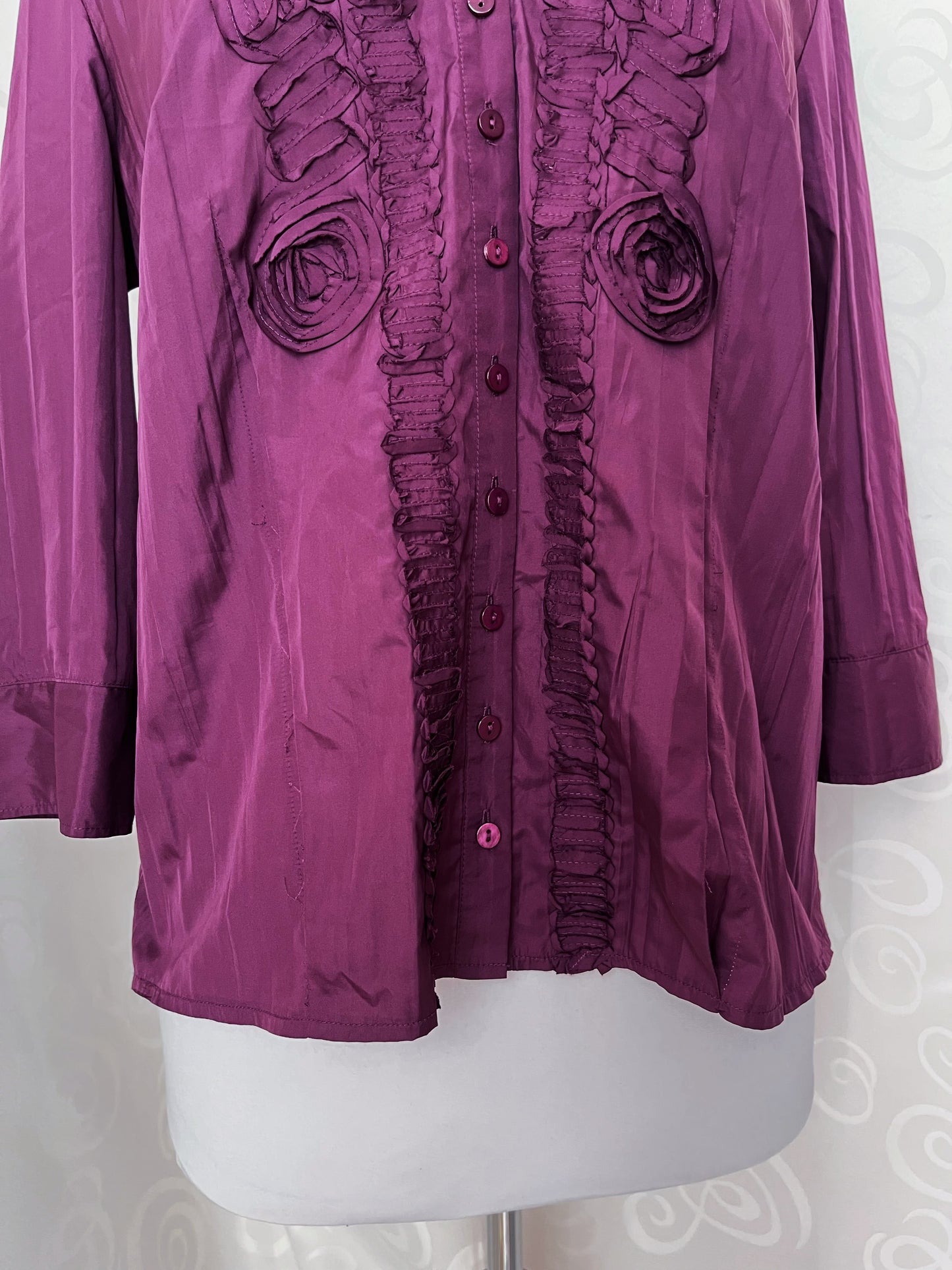 Dark coquette plum shirt with roses 💜🥀