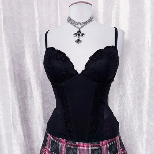 Must-have black mesh corset top with embroidered details 🕸️