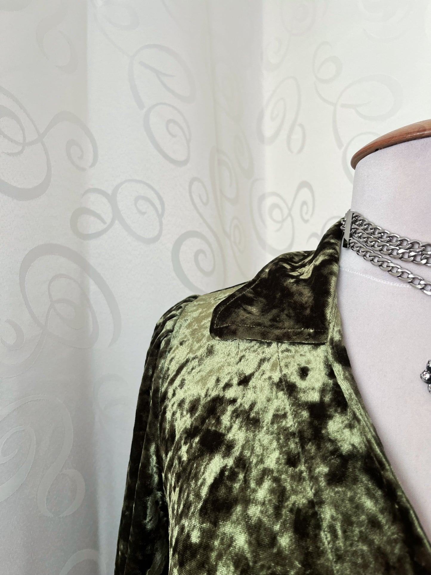 Vintage forest green crushed velvet cardigan 🪾🍃🐢