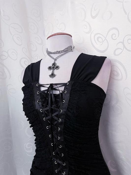 00’s Gothic lace-up lacey dress 🕷️