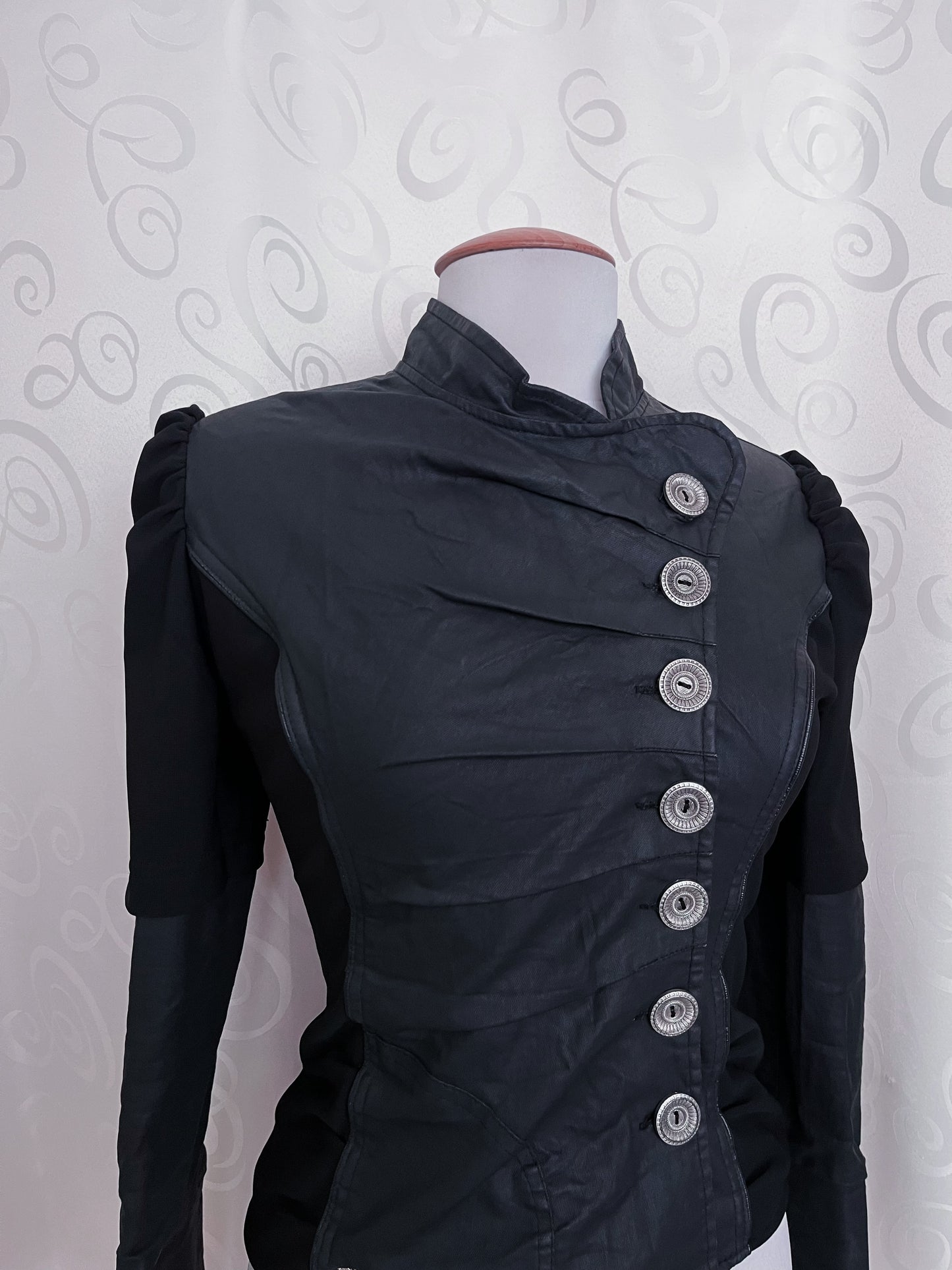 Gothic black jacket 🦇