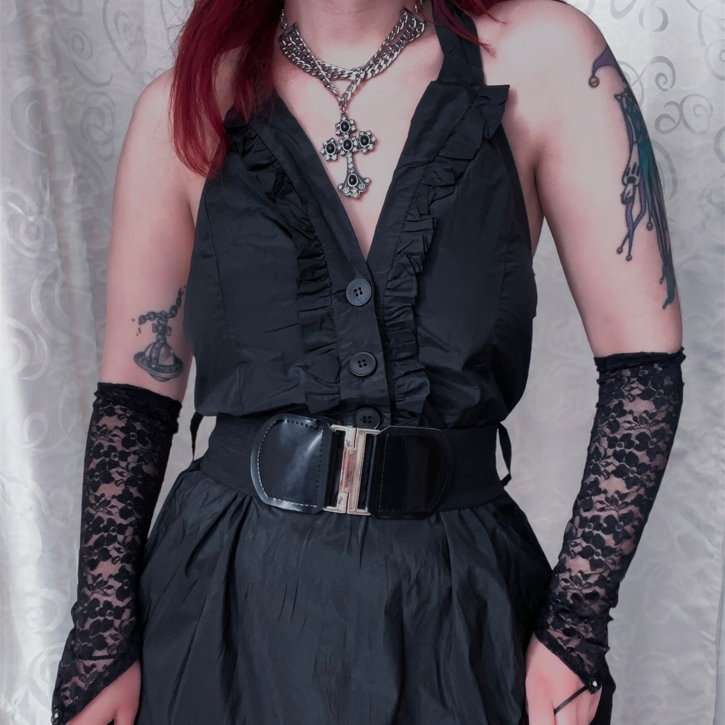 00’s deadstock Gothic/Jirai Kei halter black dress with ruffle detail 🕷️🌀