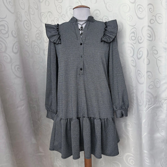 Gothic/Jirai Kei style checked dress 🖤🕷️