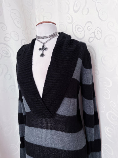 EDC emo striped sweater 💀