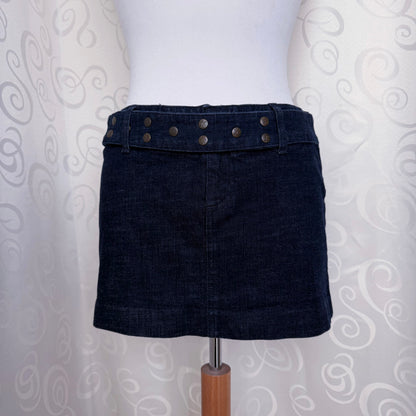 00’s essential denim mini skirt with belt 🌀🦋