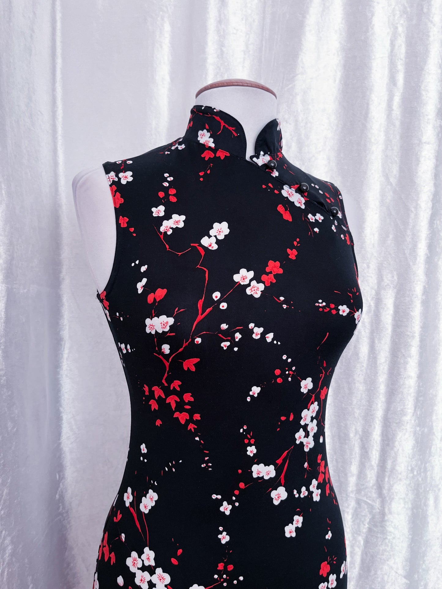 Pimkie Asian Qipao style floral dress 🌹