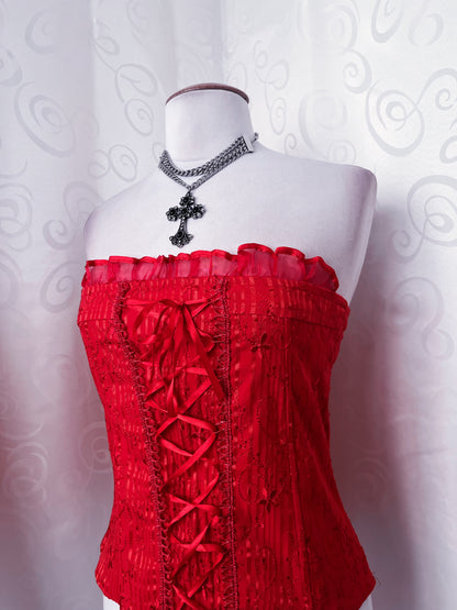 00’s vampire lace-up tube top with embroidered details ❤️🌀