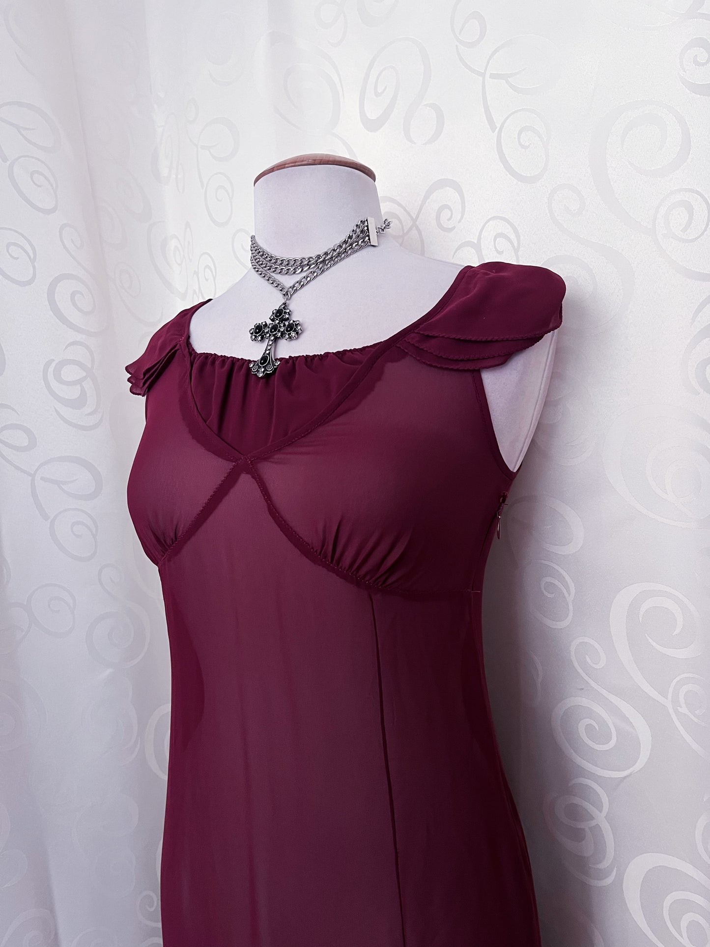 Whimsygoth Espirit mesh, burgundy nightgown 🍷