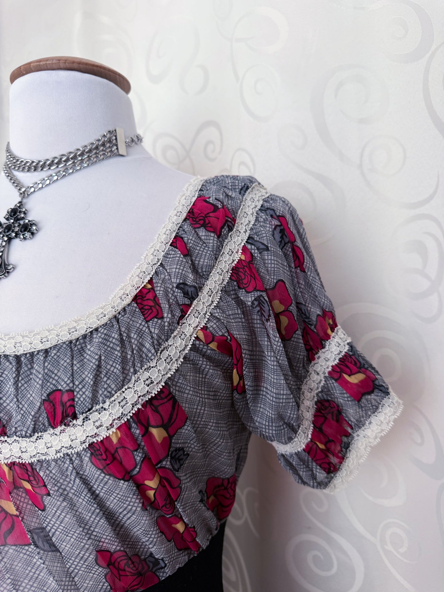 00’s Fornarina coquette top 🍓