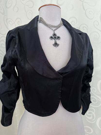 00’s gothic satin black bolero 🕷️