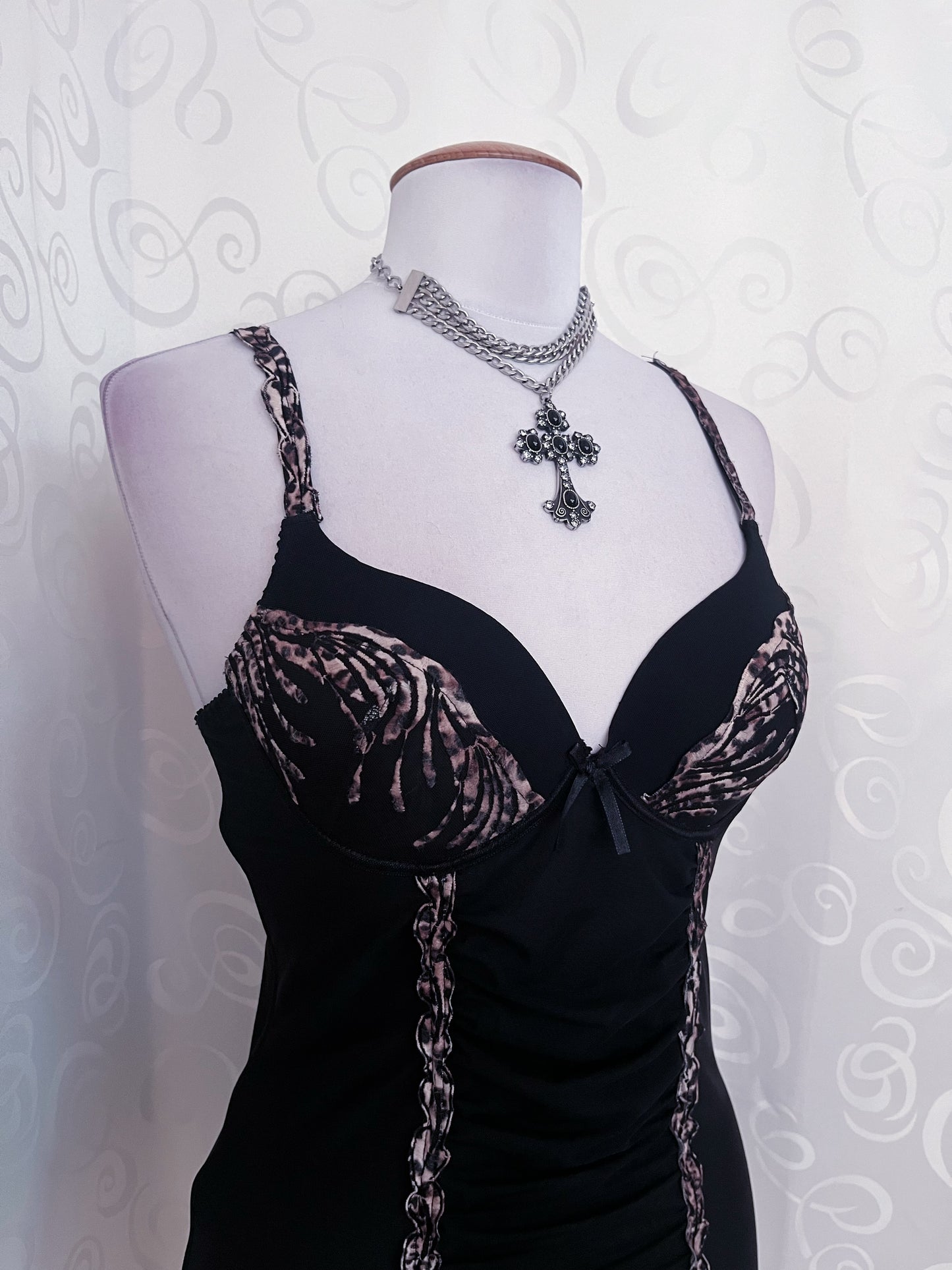 Black & leopard print mesh corset 🐆🕷️