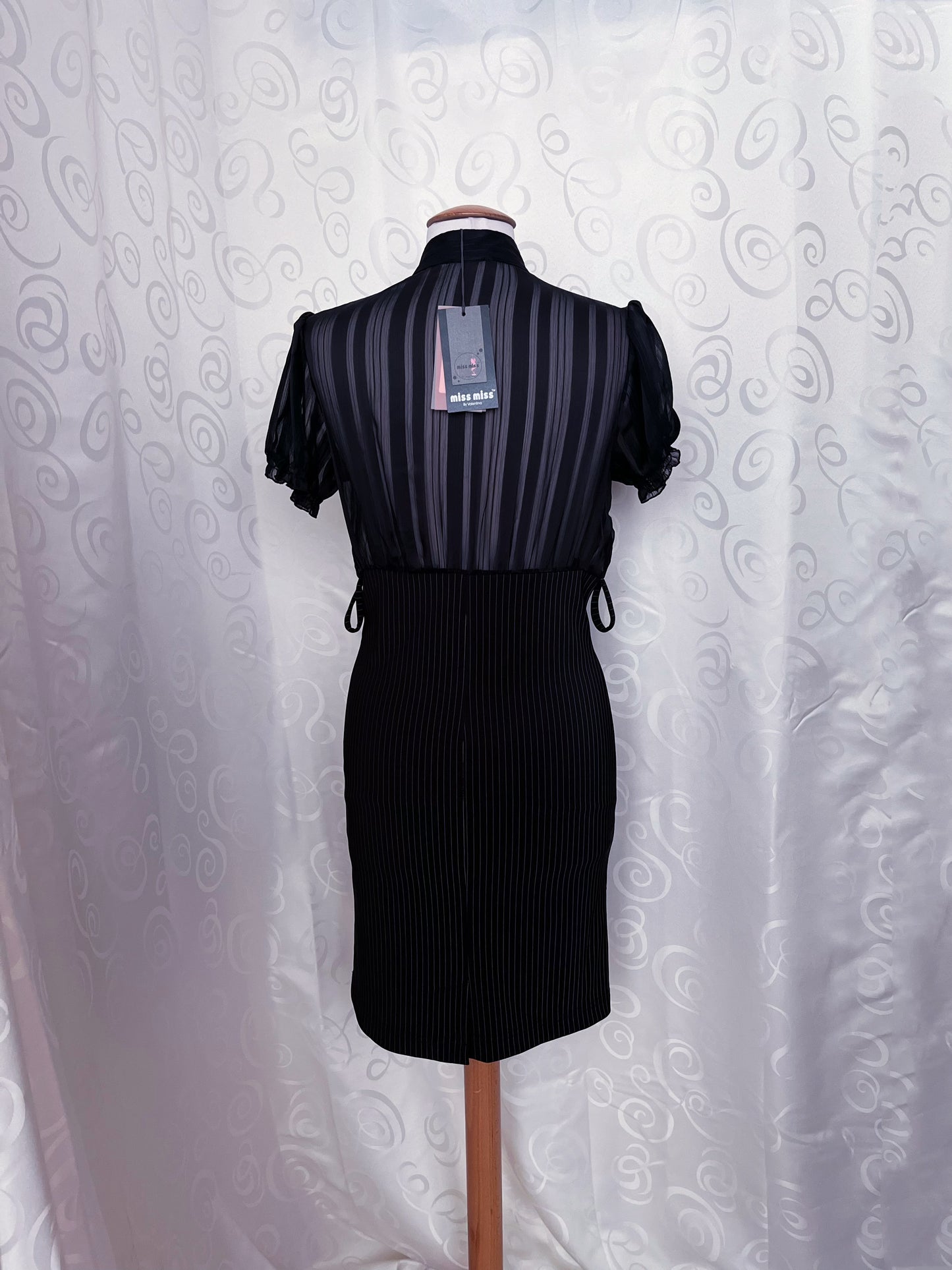 00’s new deadstock Office Goth striped & mesh dress with ruffle detail 🕷️