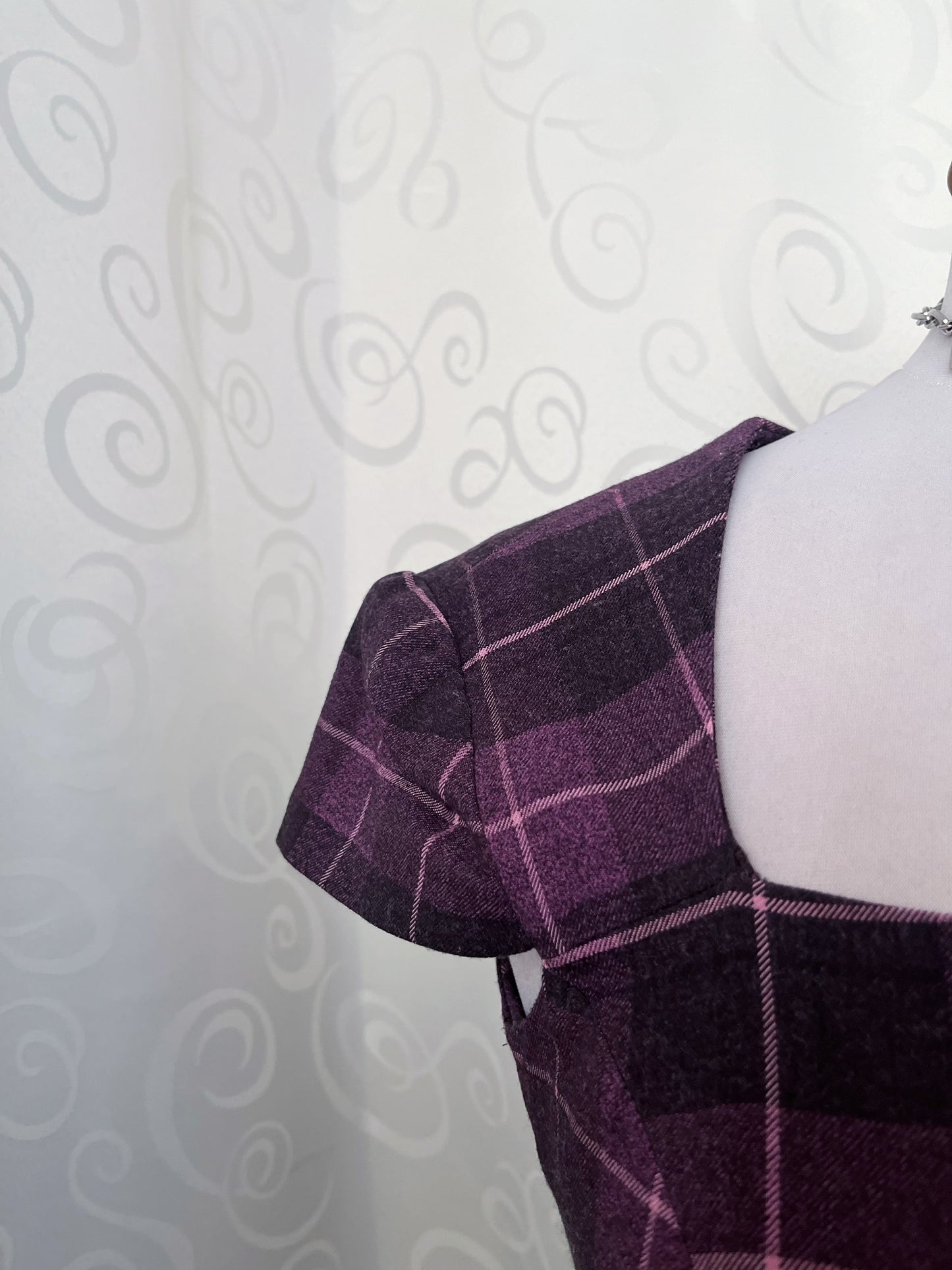 Perfect purple Alt tartan office dress 💜🌀