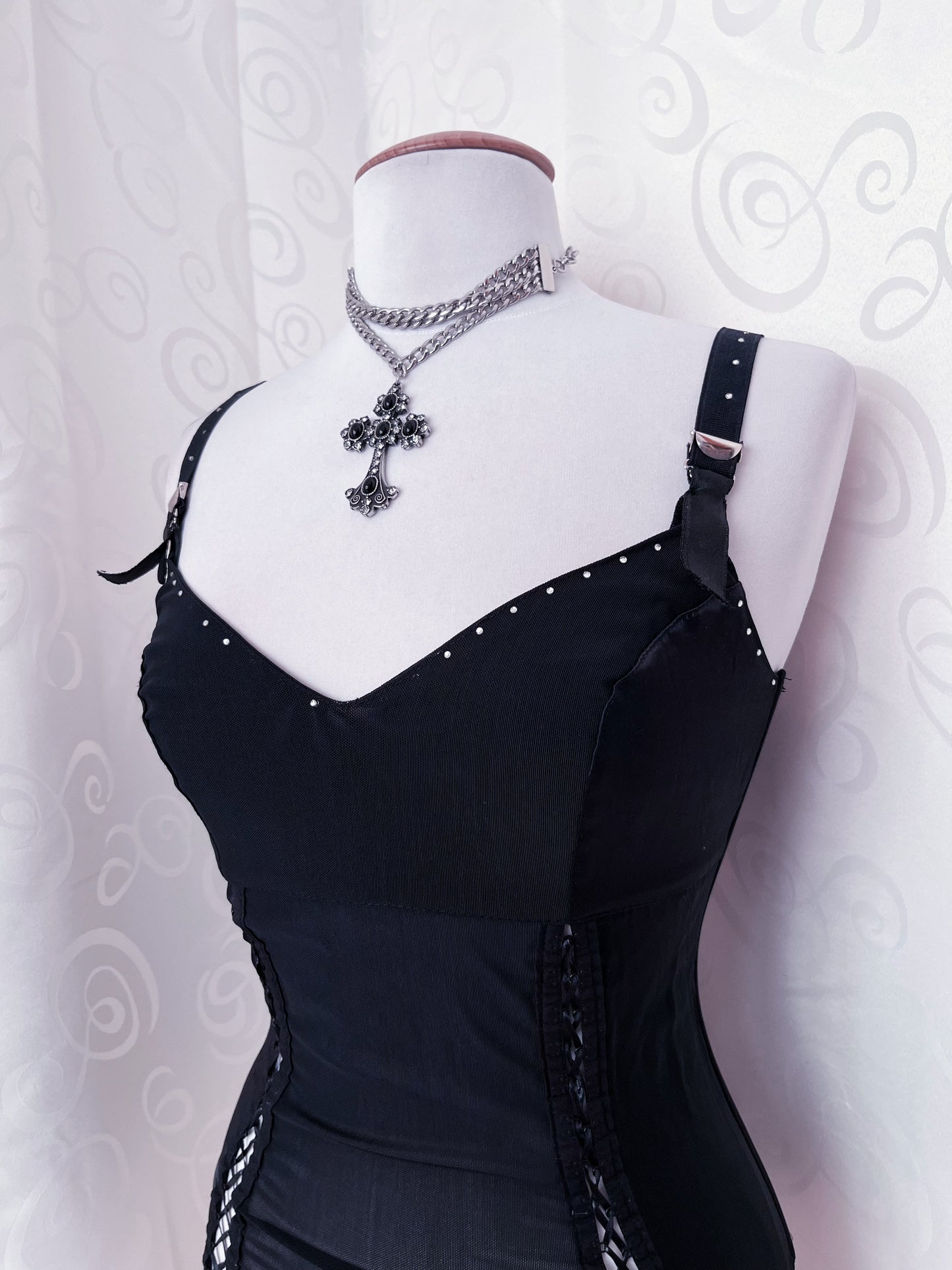 Gothic black lace-up corset top 🦇