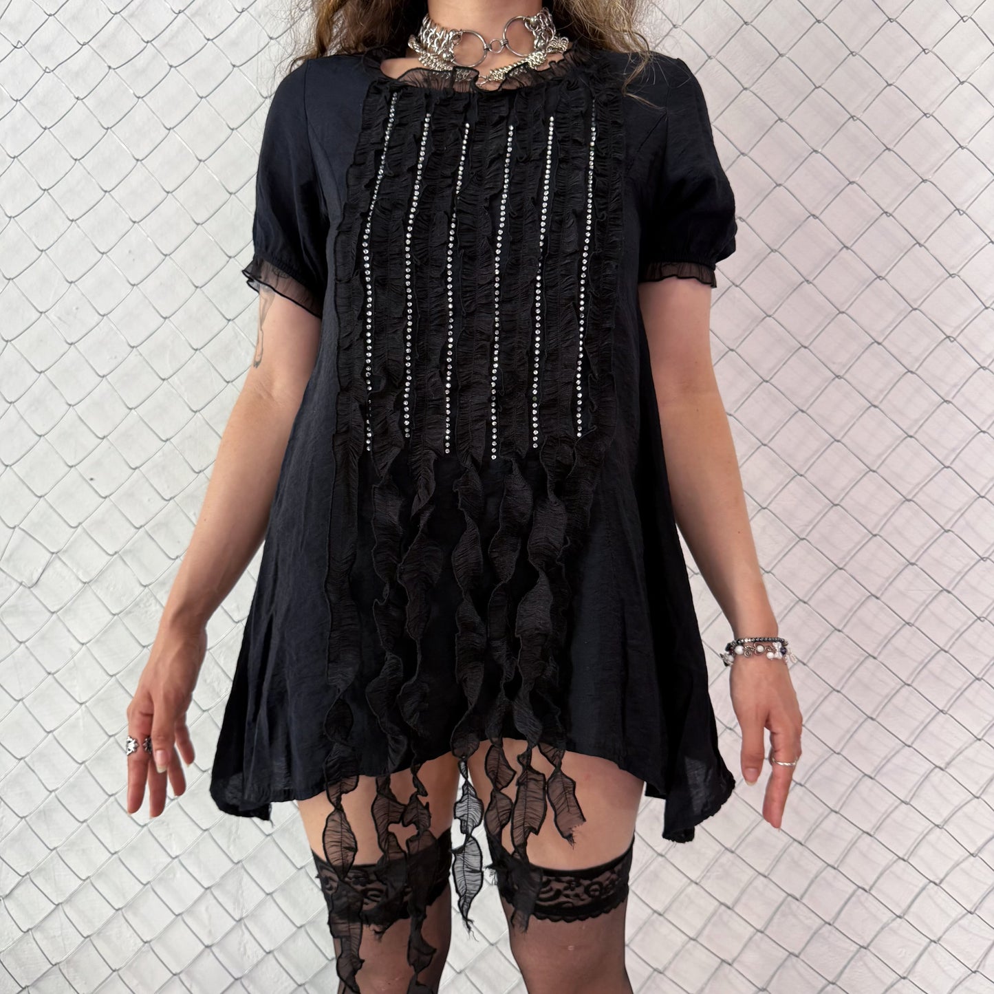 00’s whimsygoth/fairy black top with jellyfish detail 🪼🦇✨