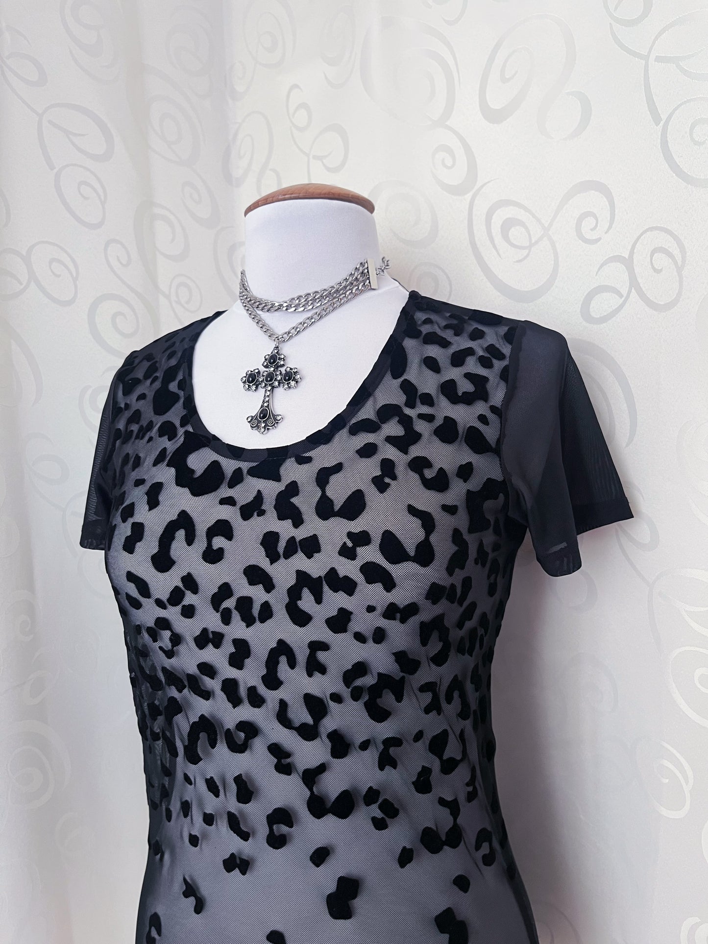 Alt mesh black tee with with embossed velvet animal print detail 🐾