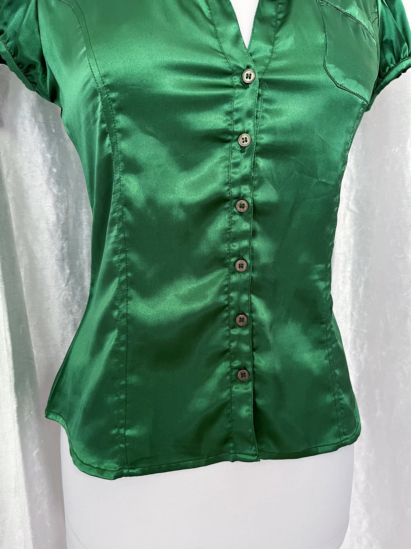 Atmosphere coquette office green shirt 🍏