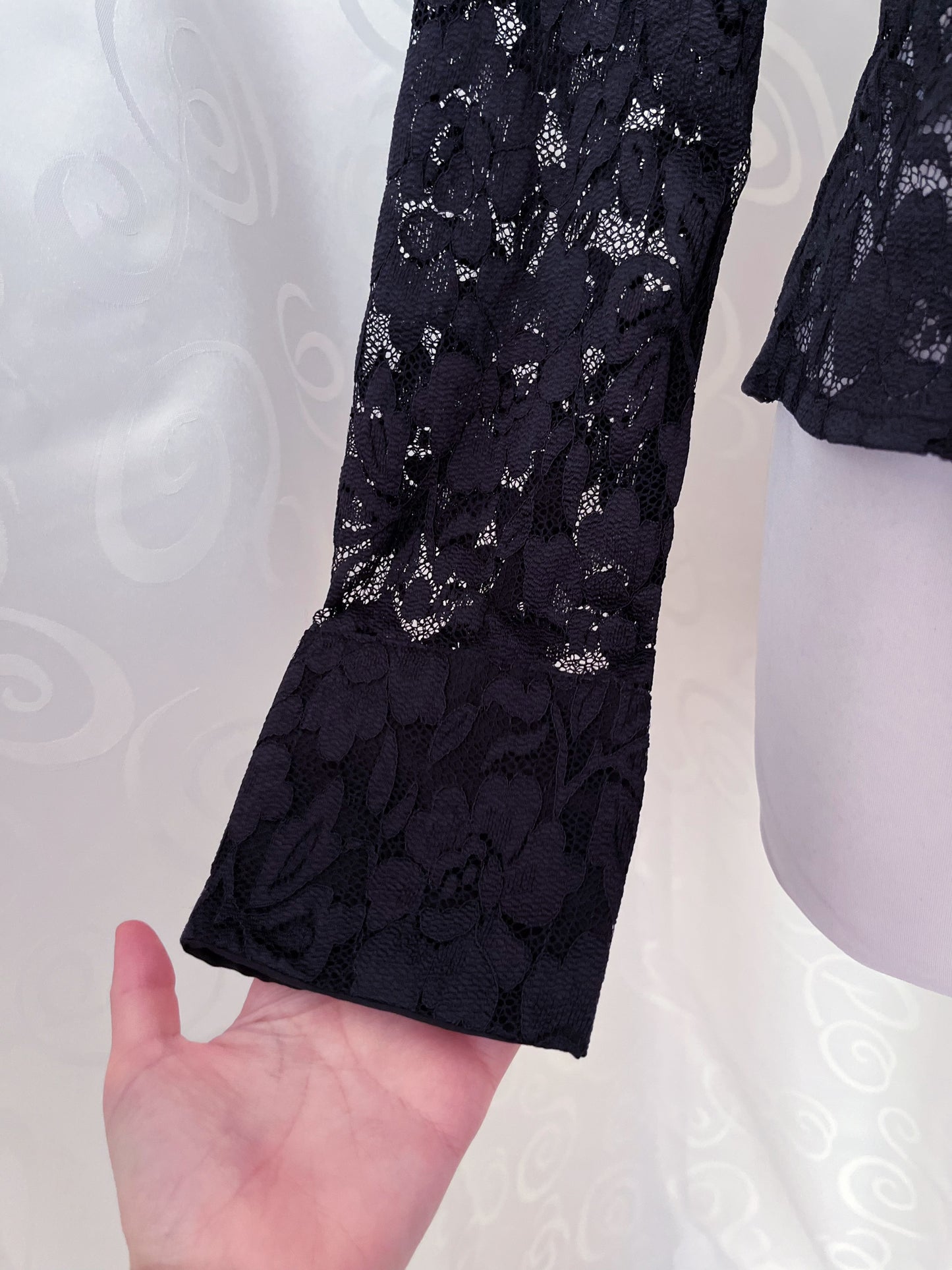Iconic Gothic lacey black shirt 🕷️