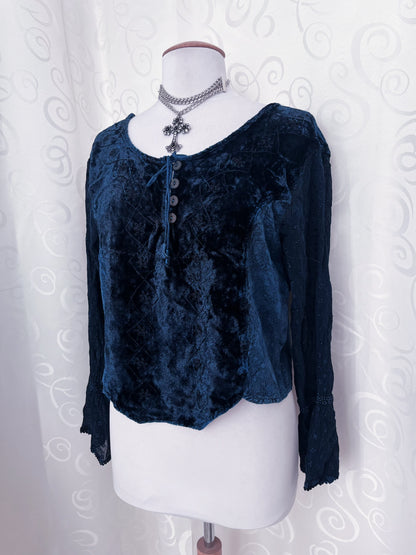 00’s whimsygoth fairy velvet & lacey top 🌀🦋