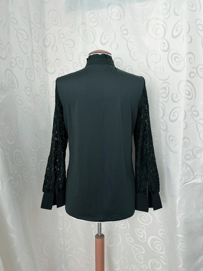 Gothic dark green lacey shirt 🧚🏾☠️