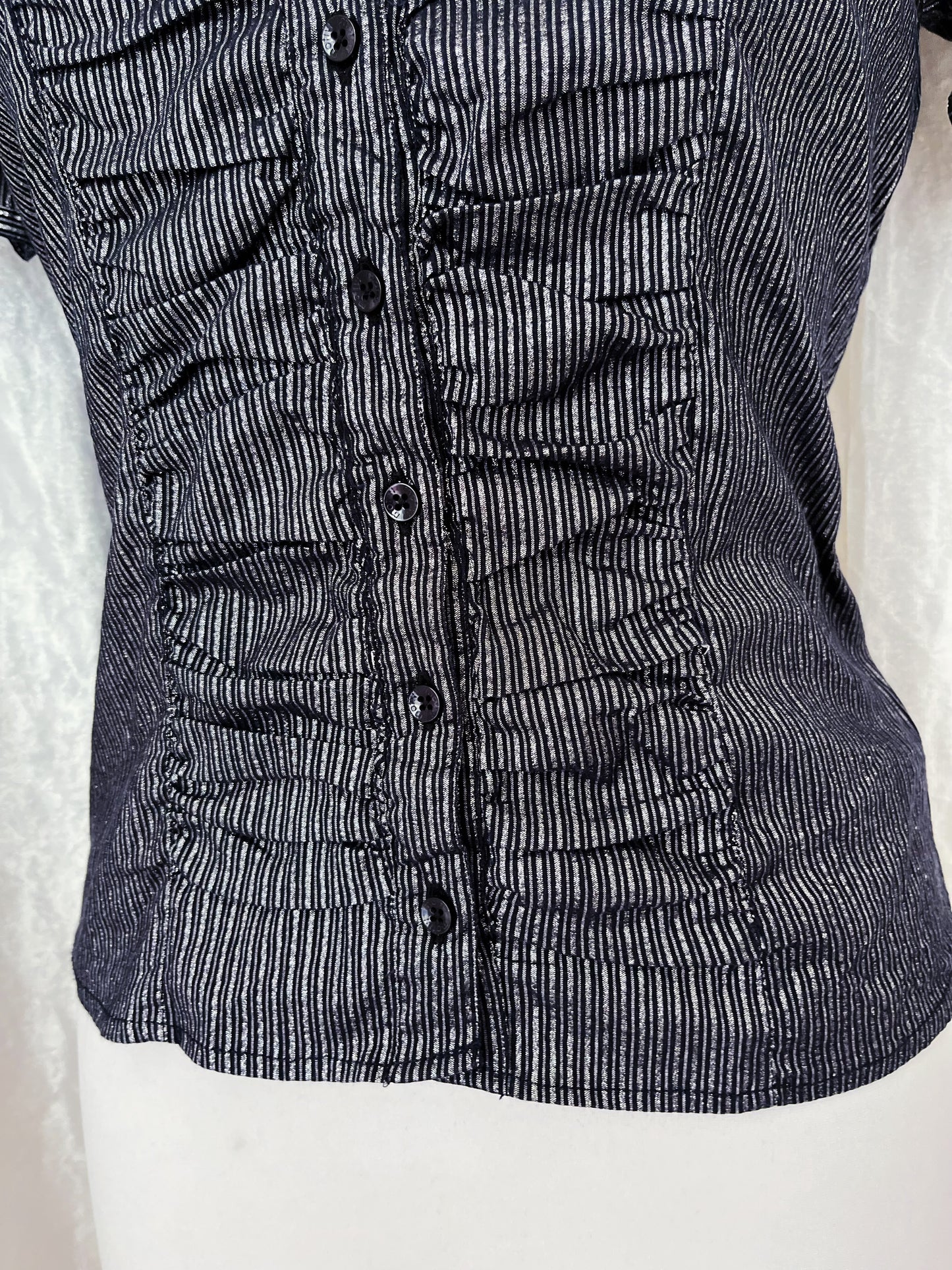 Gothic silver striped shirt 🕸️🎀