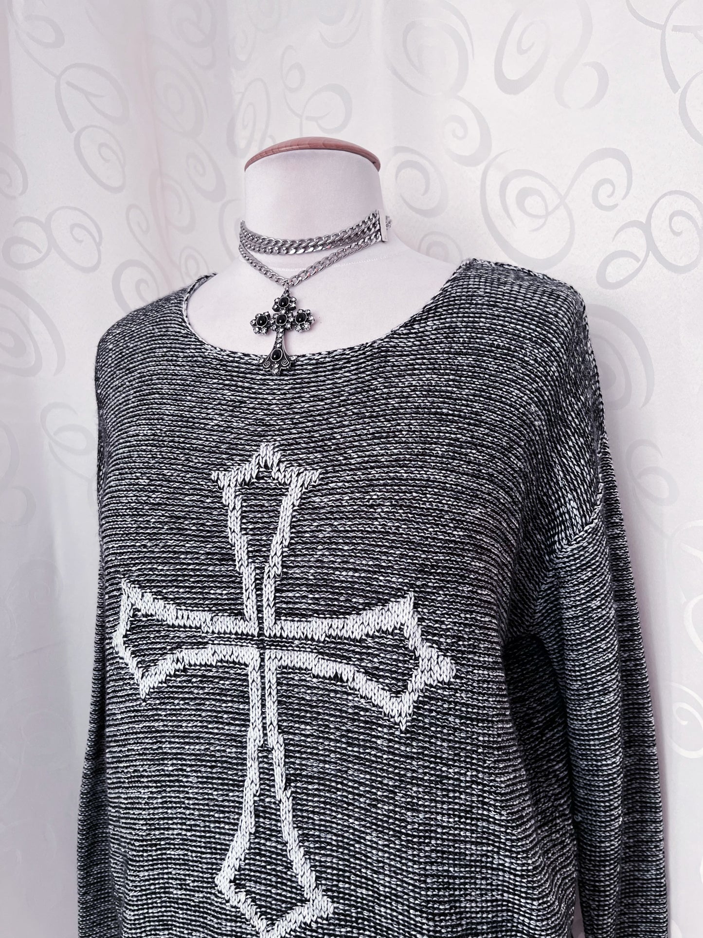 Gothic grey knit sweater with cross detail ✝️🦇