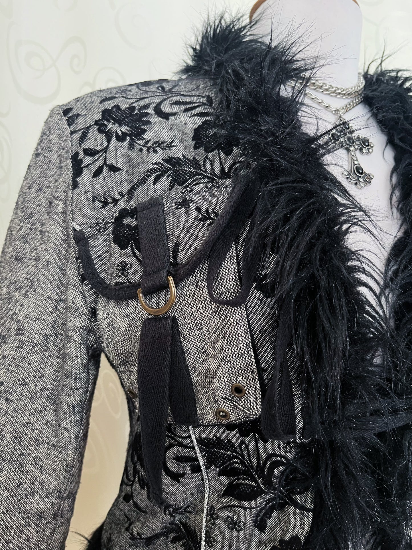 Vintage whimsygoth grey light afghan jacket with velvet, zipper & pocket details 🌀🧚🏾