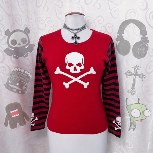 00’s emo red top with striped sleeves & skull prints on front & sleeves 💀☠️