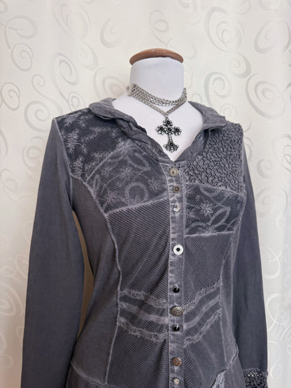 00’s whimsygoth patchwork grey jacket with lace details 🦇🗝️🦋