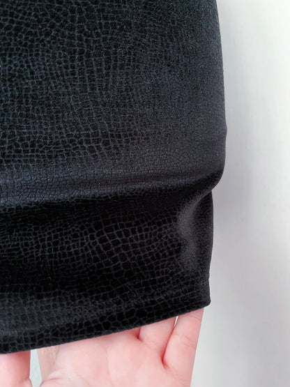 Gothic velvet black dress with mesh detail 🕷️🕸️